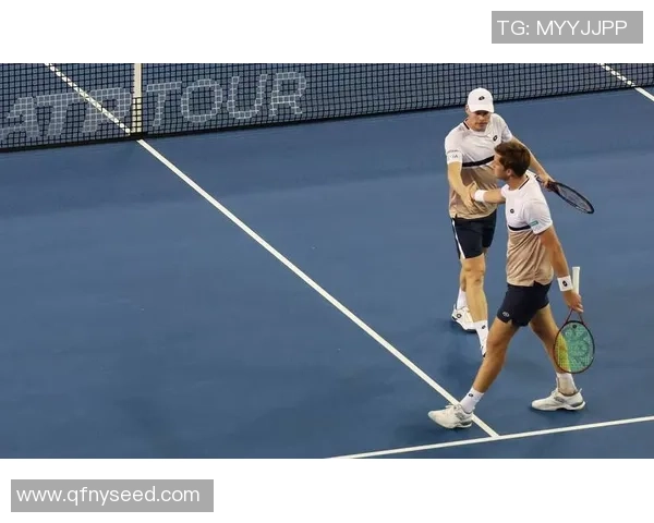 赛后分析：北京网球队与重庆网球队在比赛中的战术灵活性对比